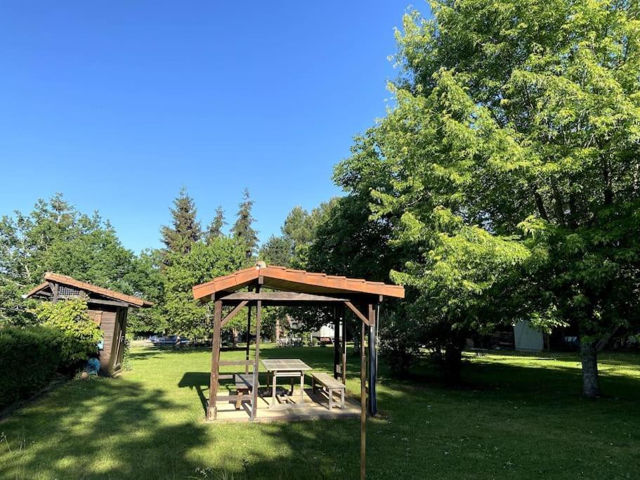 Apartmán Le Bon Chemin Ateliers Sainte-Nathalène Exteriér fotografie